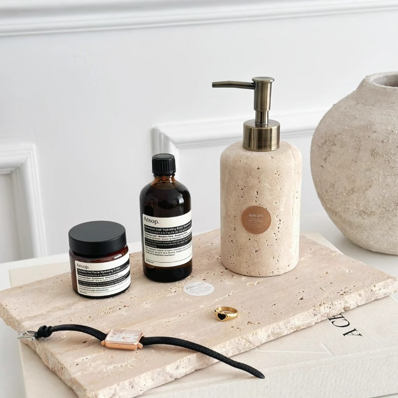 Dispenser per lozione in pietr - Luxury Skincare Jars recensione e prezzo